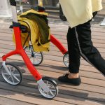 A Complete Guide to Choosing the Best Walker for Seniors
